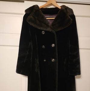 Vintage Women's Ultra Seal Faux Fur Coat